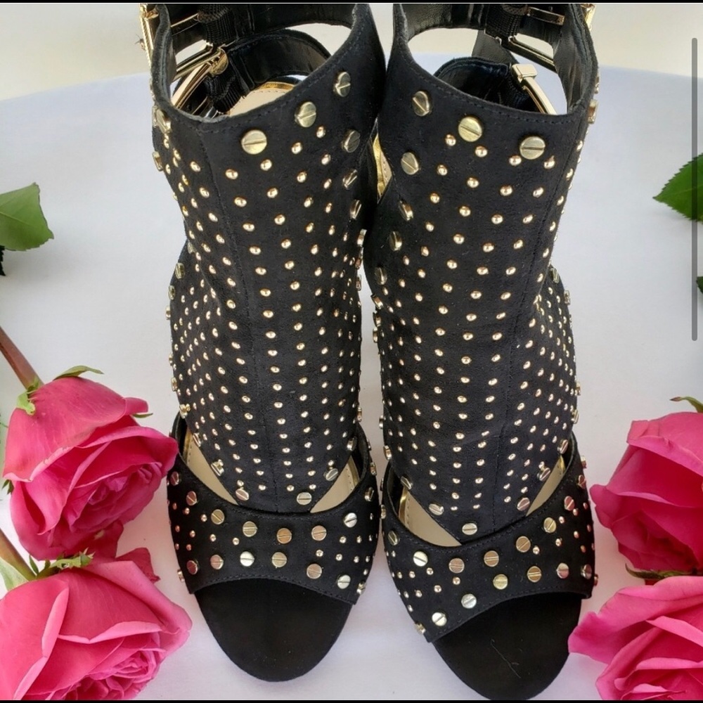 Jessica Simpson studded black wedge shoes